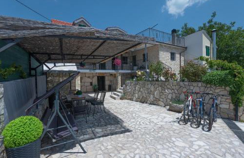 Holiday home Stipanovi Dvori with jacuzzi and pool - Foto 16