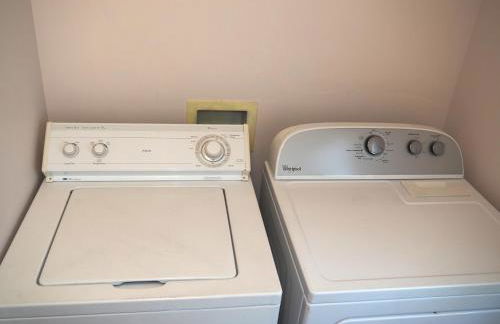 The Hilltop Retreat - Peaceful with Great Views! - Foto 38