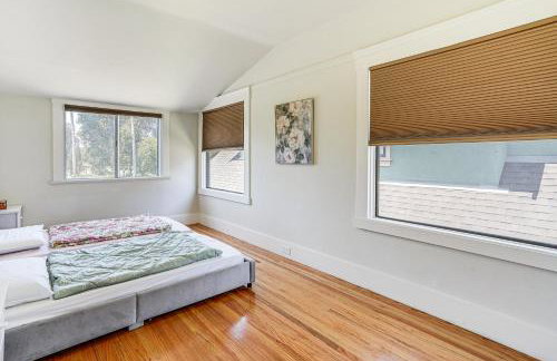 Stroll to SF Bay Beaches! Cozy Home in Alameda - Foto 23