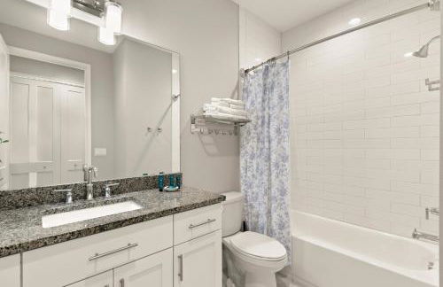 NEW! Canopy Cabana - Luxury Downtown Apartment - Foto 31