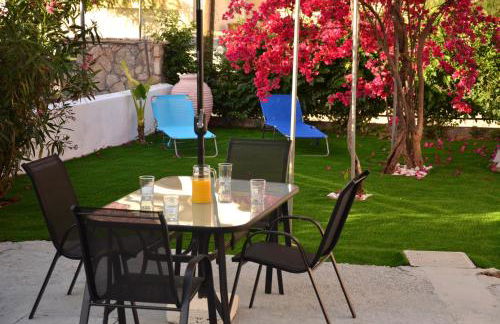 Artemis House - Photo 16