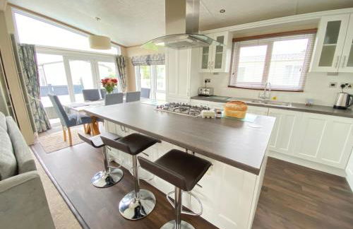 Wildflower, Premium Plus Hot Tub Lodge - Foto 5