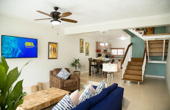 2 Bedroom Townhouse at Surbiton Square - Foto 1