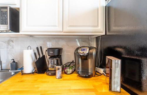 Spacious&Gracious- 5BR Fam-Friendly near I95&Shops - Foto 39