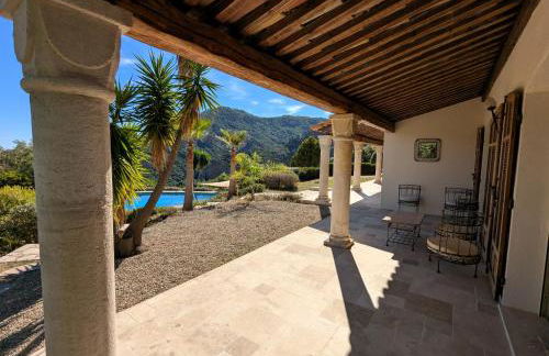 VILLA L'ESTEREL AVEC PISCINE VUE MER -MANDELIEU 06210- 6 Pers - Foto 20