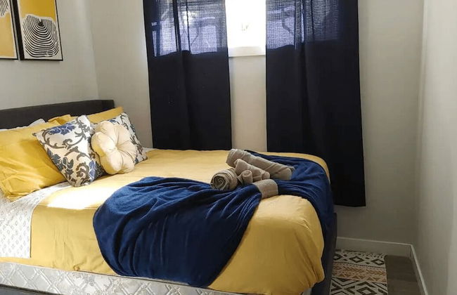 Stunning Home - Photo 3