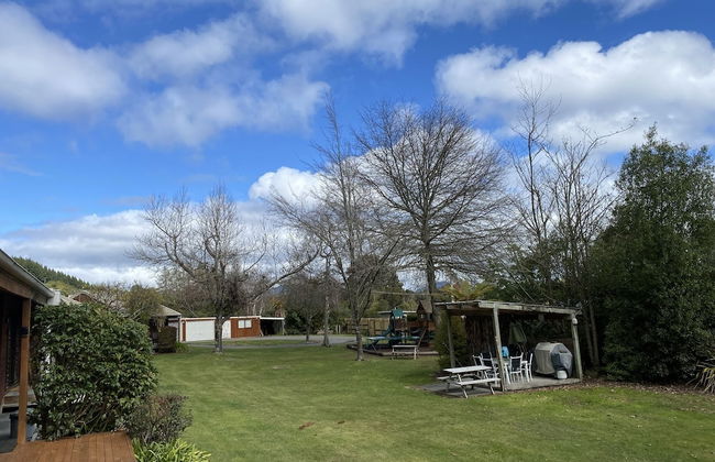 Motuoapa Bay Chalets - Photo 49