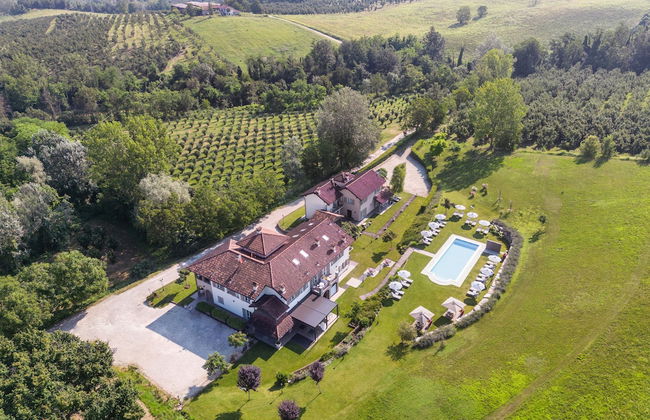 Resort Limax Acis - Foto 1