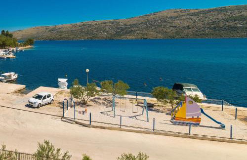 Apartments Iris - Photo 30