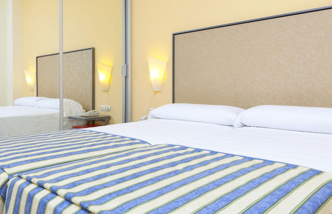 Apartamentos Vértice Sevilla Aljarafe - Foto 3