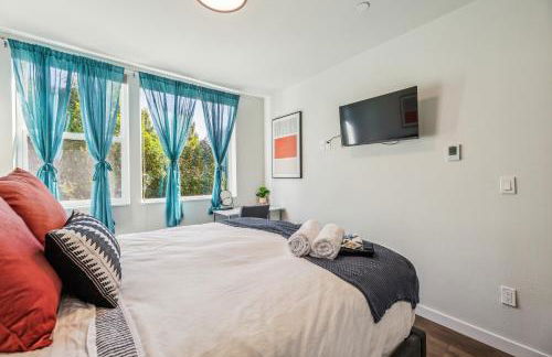 Travelers Dream, Walk to Space Needle, Firepit, cornhole - Foto 35