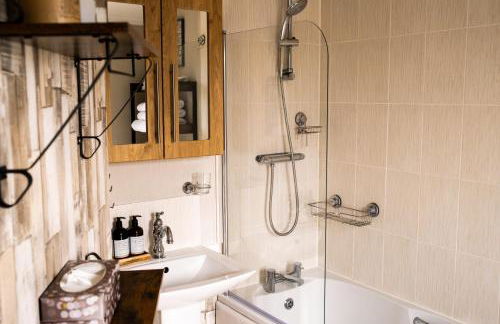 Luxury Lodge - Photo 16