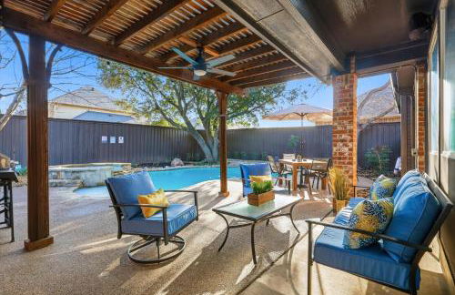 Luxury Backyard Pool & Patio Oasis 4-BD - Foto 1