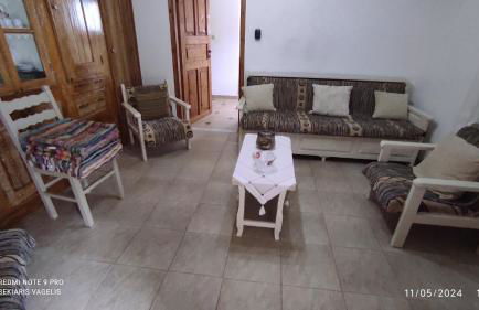 Traditional village house - Photo 30