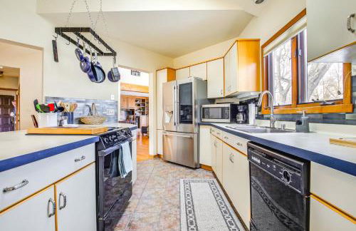 Lake Winnebago Family Retreat Dock and Deck! - Foto 11