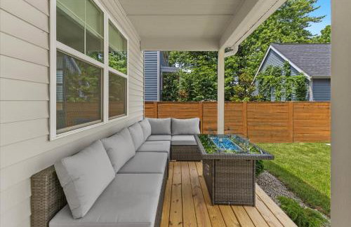 Lux House & Carriage house Furnished for Comfort - Foto 36