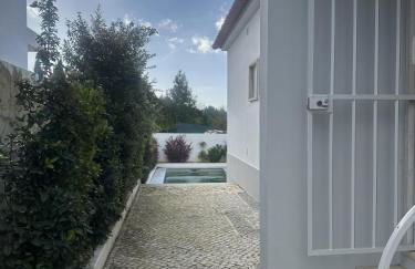 Sunshine Guesthouses in Azeitao and Algarve - Foto 17