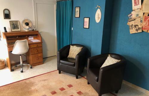 Studio de charme pour séjour tranquille à deux - Groupama Stadium - LDLC Aréna - Fiducial Astéria - Eurexpo - Aéroport St Exupéry - Base nautique du Grand Large - Foto 9