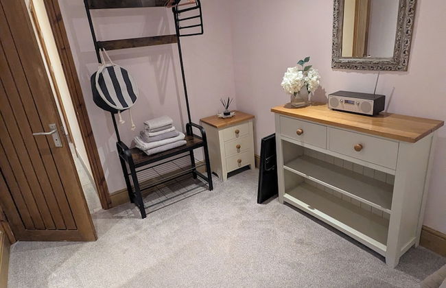 Cozy Cottage Close to Haworth Sleeps 2 With Garden - Foto 4