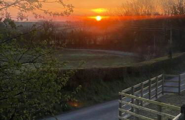 Tranquil 1 bedroom cottage 15 mins drive to sea - Foto 34