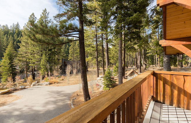 Hunter by Avantstay Riverfront Cabin w Prvt Cottage 5mins From Palisades - Photo 30