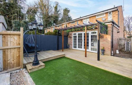 Hogwarts Hideaway Themed Property - Foto 24