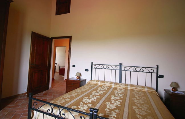Lovely Farmhouse in Asciano With Swimming Pool - Foto 4