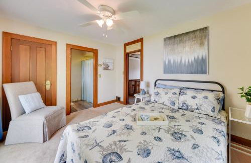 Pistakee Lake Estate with Boat Dock and Hot Tub! - Foto 14