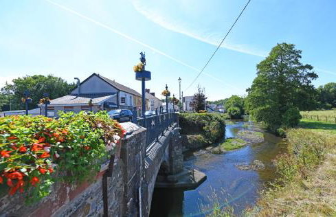 Awel Taf - A well-appointed cottage comfortably accommodates up to six guests - Foto 21