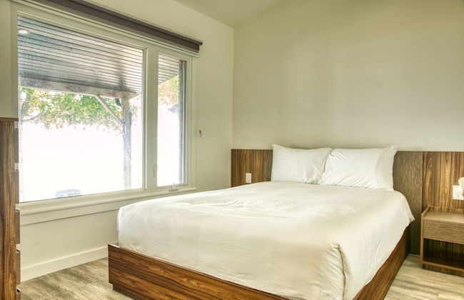 Long Beach Resort - Photo 20