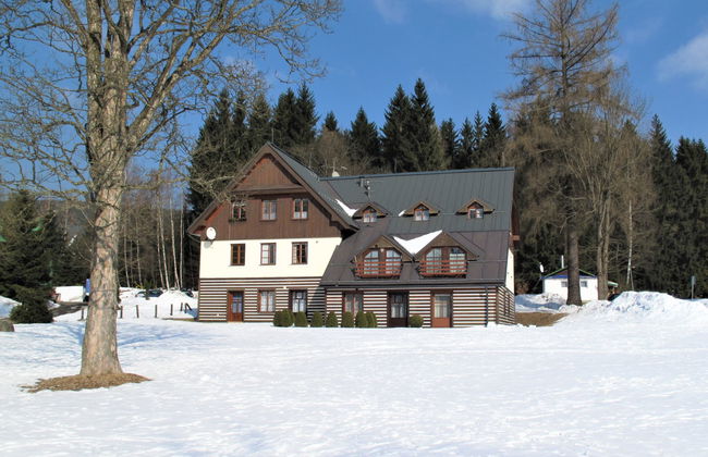 1 bedroom Apartment in Harrachov with garden - Photo 2