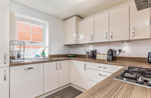 Modern Comfortable Home - Pass The Keys - Foto 7