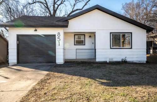 Main Retreat with King Bed in Master and has Garage - Photo 23
