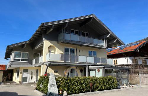 Ferienwohnung Dahoam² inkl. Chiemgaukarte - Photo 1