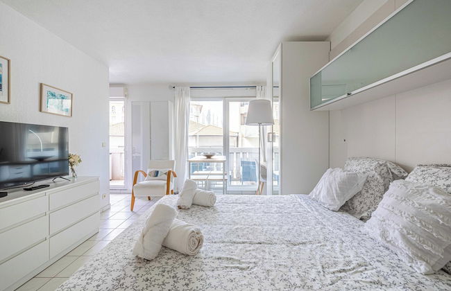 Charming Studio With Balcony & Pool -heart of Nice - Foto 2