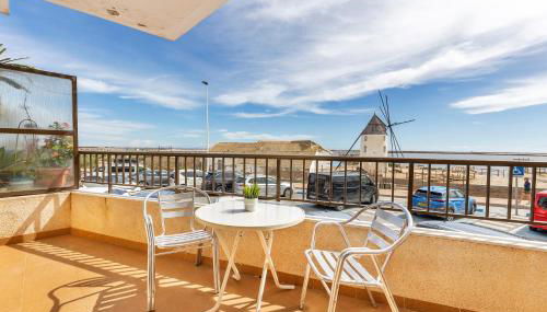 Ground Floor Seaside Residence with AC - Foto 3