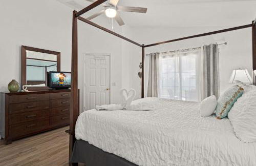 618 - Fabulous Light Bright 4 Bed Pool Home - Foto 3