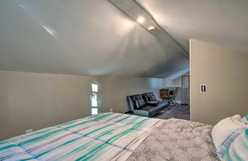 Modern Florence Getaway with Patio and Grill! - Foto 23