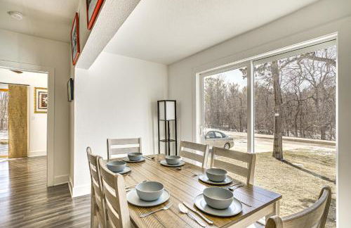 2 Mi to Road America Pet-Friendly Duplex! - Foto 7