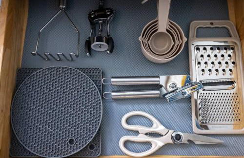 The Sunnyside Stay - Photo 17