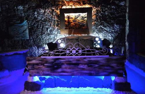 ALOELUX VILLA ! - Private Villa with Jacuzzi, cinema ,massage ,wonderful view, art desing villa - Photo 48