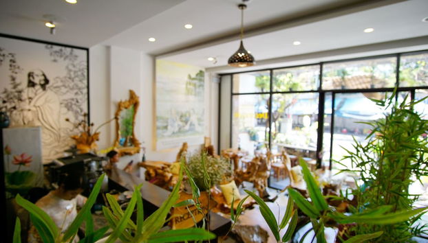 Coin salon dans le hall