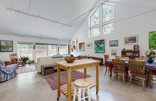 Secluded 2 BR Cottage with Private WandD, WiFi and Patio - Photo 9