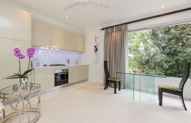 Melrose Executive Suites - Foto 12