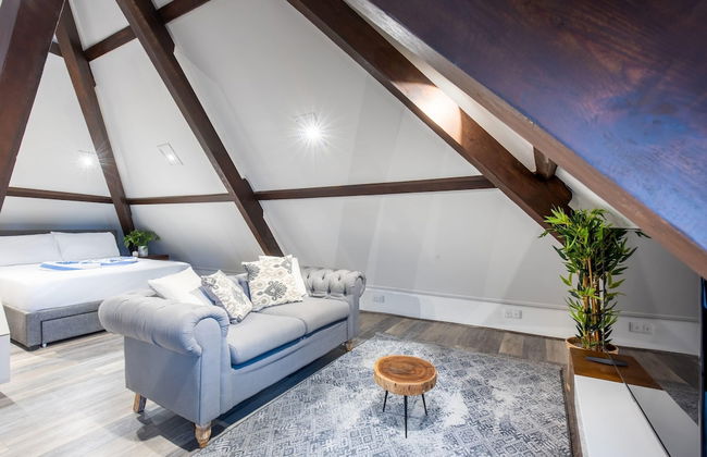 Premium 3BR City Centre Penthouse W Stunning City View - Foto 18