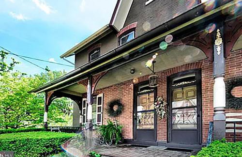 Historic Main Street Getaway - Foto 17