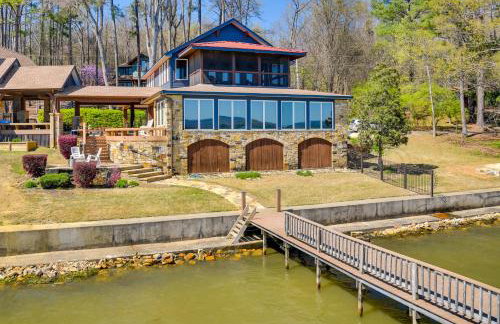 Luxurious Lakefront Paradise in Scottsboro with Dock - Foto 24
