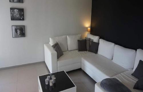 Luxurious Villa in Saint Genies de Fontedit With Heated Pool - Foto 56