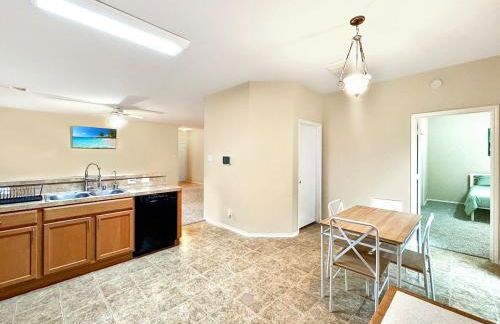3BR Home in Home - Near Bush Airport & Houston - Foto 13