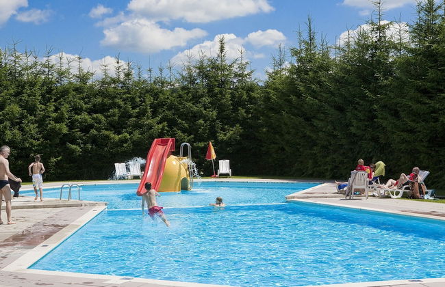 Cozy Chalet With Scenic - Photo 16